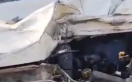 महाकुंभ से लौट रही बोलेरो ने खड़ी पिकअप को मारी टक्कर, 8 लोग घायल, एक गंभीर घायल जयपुर रैफर