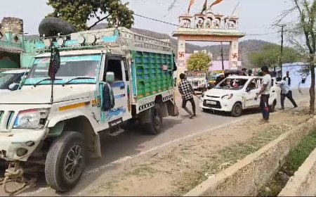 गौवंश से भरी पिकअप और पायलेट कार को पकड़ा: एक गौतस्कर गिरफ्तार