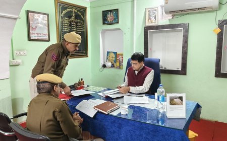 अतिरिक्त जिला कलेक्टर ने किया भाबरू थाने का निरीक्षण