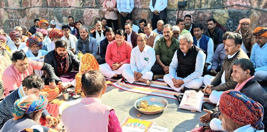 माली समाज के तृतीय सामूहिक विवाह समिति की बैठक सम्पन्न:सामूहिक विवाह सम्मेलन किसी वरदान से कम नहीं: माली