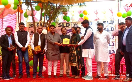 नौगांवा संत श्री लाल दास उच्च माध्यमिक विद्यालय में वार्षिकोत्सव  एवं विदाई समारोह का हुआ आयोजन