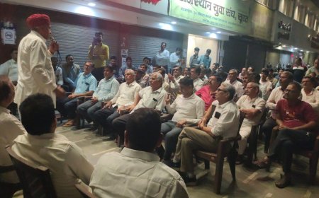 शिव शक्ति टेक्सटाइल मार्केट में आग,जालोर सांसद पहुंचे सूरत,दिलाया भरोसा