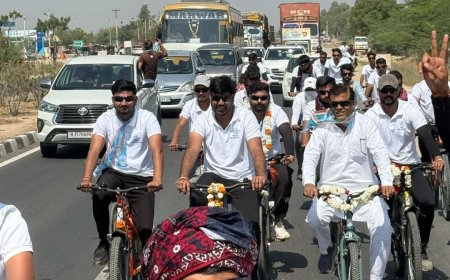 नशा छाेड़ाे जीवन जाेड़ाे यात्रा के पाली पहुंचने पर पू्र्व प्रधान हरिशंकर मेवाड़ा ने किया स्वागत