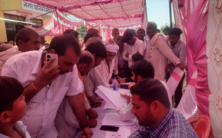 पटवारी हल्का रैणी बी के काश्तकारो के खसरे सॉफ्टवेयर पर शो नही होने के कारण दूसरे दिन शुक्रवार को भी नही हो सका रजिस्ट्रेशन