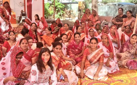 विजयसिंह पथिक नगर बी सेक्टर ने मनाया फागोत्सव, अबीर-रंगों व फूलों संग होली खेल कर दी एक-दूसरे को शुभकामनाएँ