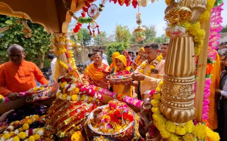 सकट ग्राम सहित आसपास ग्रामीण क्षेत्रों में पहुची दिव्य ज्योति कलश यात्रा