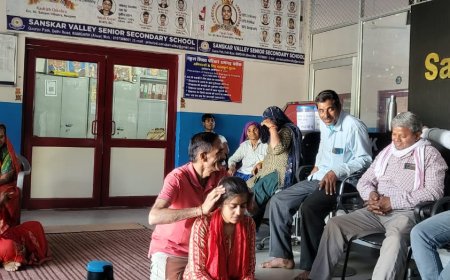 रामगढ़ कस्बे के संस्कार वैली पब्लिक स्कूल में वैदिक शाश्वत चिकित्सा शिविर का हुआ आयोजन