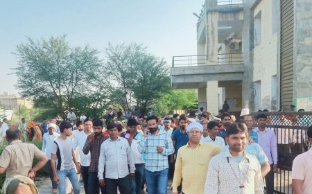 रैणी नगरपालिका को यथा स्थिति मे रखने के लिए मुख्यमंत्री के नाम एसडीओ को ज्ञापन सौपा