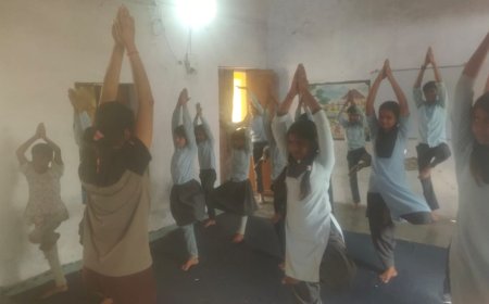 फिजिकल फिजियोलोजिकल एवं साइकोलोजिकल स्ट्रेस दूर करता है योग - जाह्नवी दीक्षित