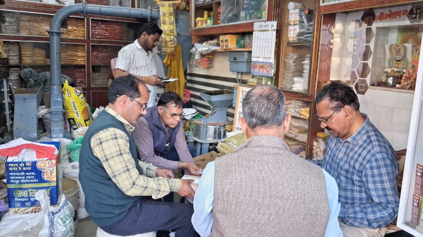 शुद्ध आहार मिलावट पर वार अभियान : अशुद्ध खाद्य सामग्री कराई नष्ट, खाद्य पदार्थो के नमूने एकत्रित कर भेजे खाद्य प्रयोगशाला