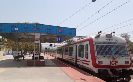 रेलवे के वरिष्ठ अधिकारियों ने लिया राजगढ़ रेलवे स्टेशन का जायजा ,स्टेशन का 13 करोड़ की लागत से किया जा रहा पुनर्विकास