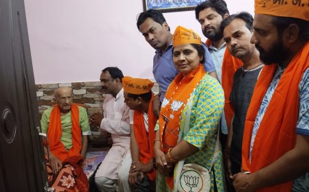 भाजपा के स्थापना दिवस के सेवा सप्ताह में तिलकराज गांधी  को किया गया सम्मानित