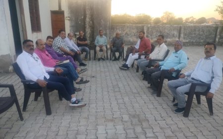 पंजाबी सभा खैरथल  की बैसाखी पर्व को लेकर बैठक संपन्न