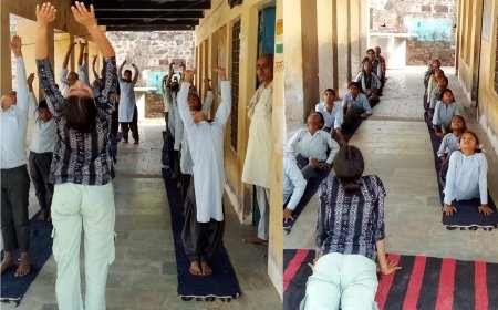 महात्मा गांधी राजकीय विद्यालय और पीएचसी-बिचगाँवा में योग सत्र का हुआ आयोजन