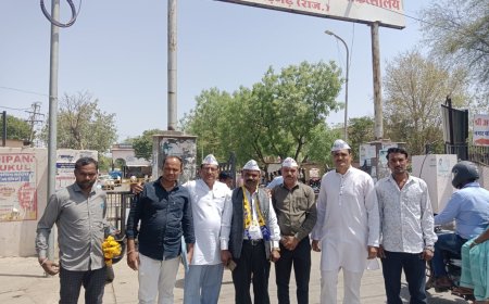 आम आदमी पार्टी के कार्यकर्ताओ ने जिला राजकीय अस्पताल की व्यवस्थाओं का लिया जायजा