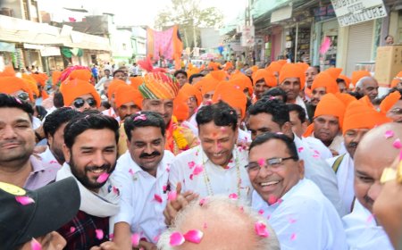 जिला कांग्रेस अल्पसंख्यक विभाग़ ने वरिष्ठ अल्पसंख्यक नेताओं की मौजूदगी में किया हनुमान जयंती पर इस्तकबाल