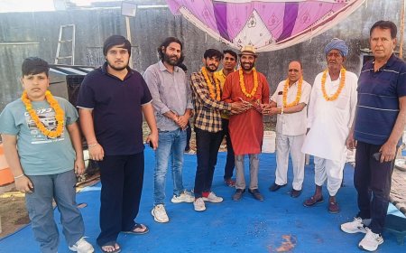 आदिवासी श्री मीन सेना के प्रदेश अध्यक्ष सुरेश मीणा किशोरपुरा का अभिनंदन