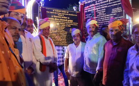 अंबेडकर जयंती व अनावरण कार्यक्रम हुआ  आयोजित