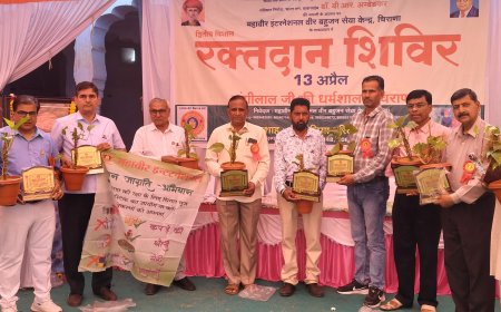 चिराना मांगीलाल धर्मशाला में हुआ द्वितीय विशाल रक्तदान शिविर का आयोजन