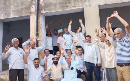 खेतडी पुलिस थाने में आदिवासी युवक पप्पू राम मीणा की हत्या को लेकर आदिवासी समाज में आक्रोश