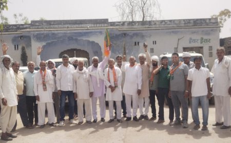 झुंझुनू मुख्यमंत्री की सभा में पचलंगी से पहुंचे सैकड़ो कार्यकर्ता