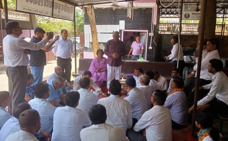 नीमराना अभिभाषक संघ की 77 दिन से चल रही अनिश्चितकाल  हड़ताल हुई समाप्त