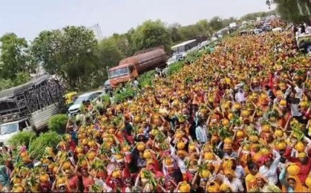 महुआ सेउलूपुरा तक तपस्विरत्न संत श्री शोभानंद जी महाराज के सानिध्य मेंआयोजित 5121 कुंडीय महायज्ञ को लेकर निकली विशाल कलश शोभायात्रा