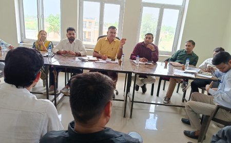 जनसुनवाई में जनप्रतिनिधियों ने उठाए पानी के मुद्दे