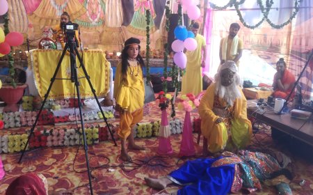 कोटड़ी में चल रही गोपुष्टि श्रीमद्भागवत कथा में श्री कृष्ण जन्मोत्सव धूमधाम से मनाया