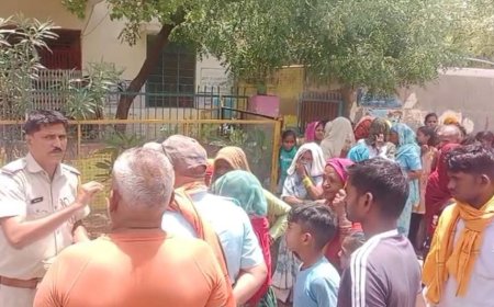 रामबास में पानी की समस्या से परेशान महिलाओं का प्रदर्शन: 20 दिन से बंद सप्लाई, अधिकारी ने जवाब देने से किया मना