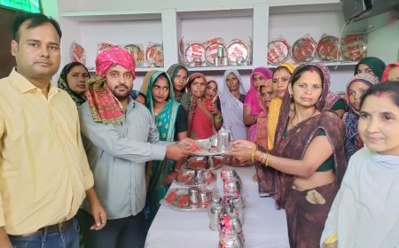 ग्राम हथैनी में बर्तन बैक की स्थापना