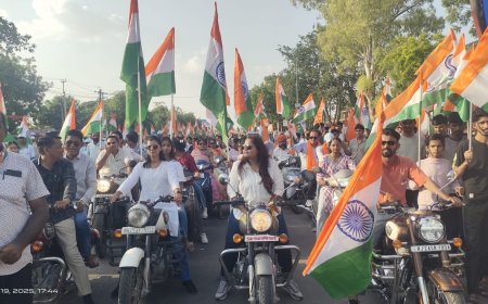 सिरोही जिला मुख्यालय पर भारतीय सेना के सम्मान में यात्रा निकली तिरंगा यात्रा:  ऑपरेशन सिंदूर के वीर सपूतों को किया नमन