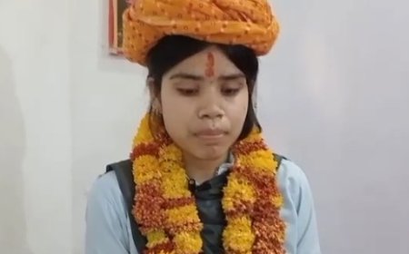 राजकीय उच्च माध्यमिक विद्यालय गोलाकाबास में माही शर्मा 12वीं कला वर्ग में रही प्रथम श्रेणी