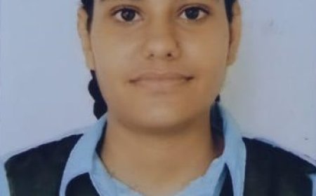 धमरेड की पूनम जांगिड़ ने बारहवीं कक्षा में कला वर्ग में 96.80 प्रतिशत अंक प्राप्त कर क्षेत्र का नाम किया रोशन