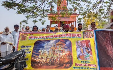 चंवरा किशोरपुरा के मोरिंडा धाम में गंगा दशहरे मेले के पोस्टर का विमोचन