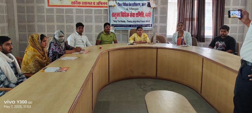 पंचायत समिति बहरोड़ में ई-श्रम कार्ड बनाये और जागरूक किया