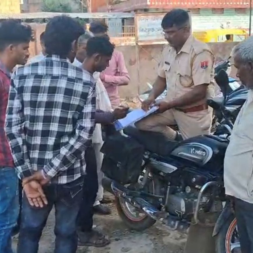सड़क हादसे में बाइक सवार महिला की मौत:बोलेरो ने मारी टक्कर, गांव लौट रही थी वापस