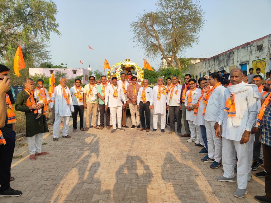 भगवान परशुराम की निकली शोभायात्रा जयकारों से गूंजा अखैगढ