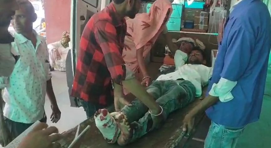 मालाखेड़ा क्षेत्र में ट्रॉले की टक्कर से दो बाइक सवार मजदूर गंभीर घायल