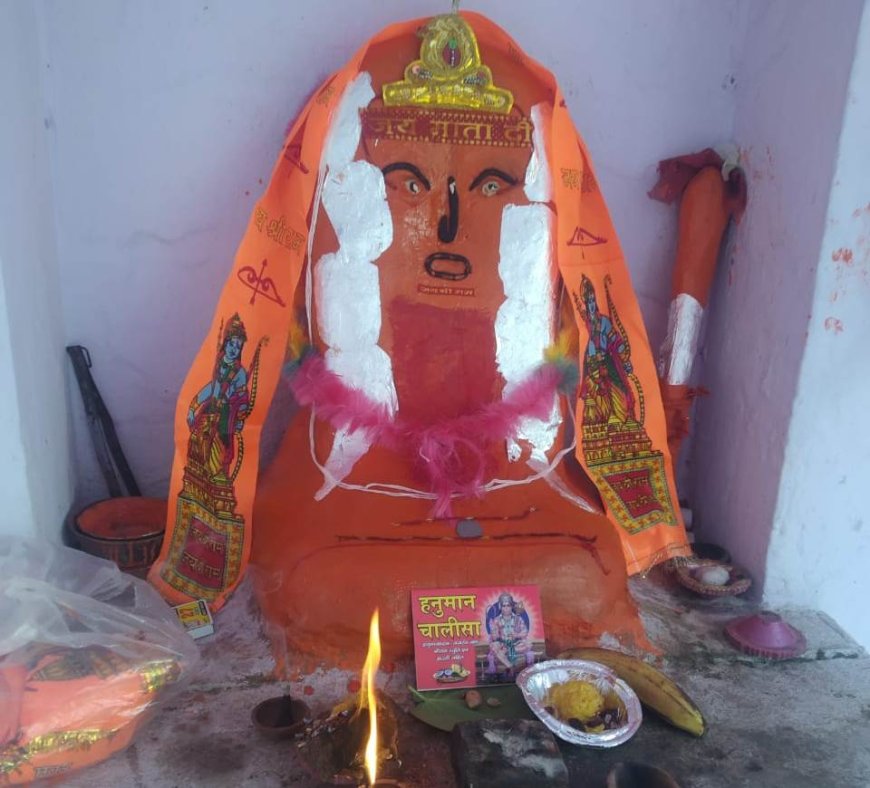 बड़े मंगल पर की श्रद्धालुओं ने हनुमान जी की पूजा