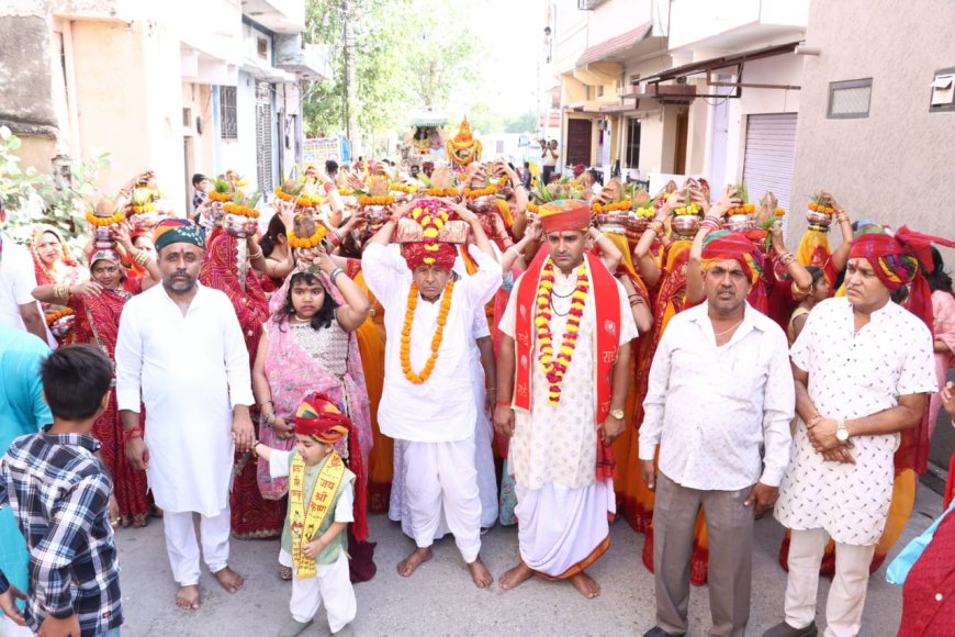 गंगापुर में कलश यात्रा के साथ भागवत जी की स्थापना हुई आज होगा कथा का आयोजन