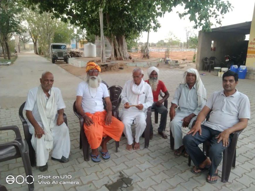 108 कुंडीय श्री राम महायज्ञ को लेकर आयोजक मोहनदास महाराज से मिले भावरिया