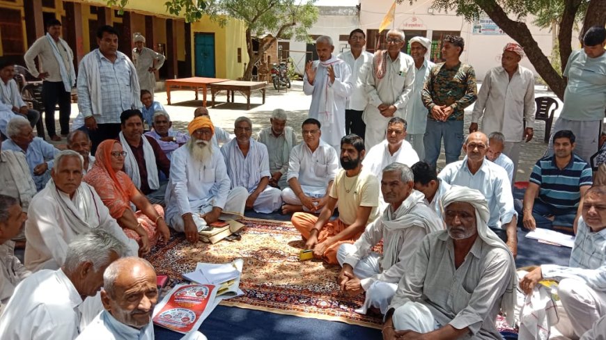 पीला जोड़ा आश्रम पर 108 कुंडीय श्री राम महायज्ञ को लेकर हुआ धर्म सभा का आयोजन