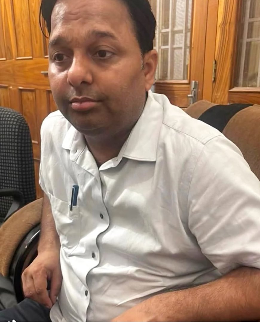 सार्वजनिक निर्माण विभाग हिण्डौन सिटी जिला करौली के अधिशाषी अभियंता 3 लाख रुपये लेते रंगे हाथों गिरफ्तार