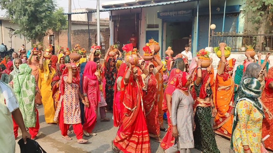 गढ़ी वाले हनुमान मंदिर से निकली भव्य कलश यात्रा, नगर परिक्रमा में उमड़ा जनसैलाब