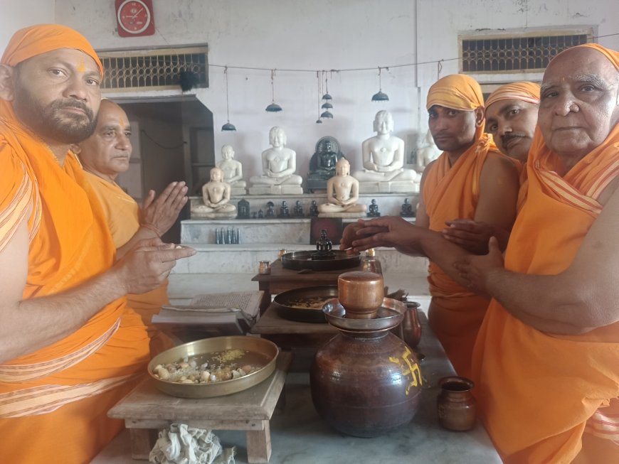 भगवान शांतिनाथ का जन्म तप मोक्ष कल्याणक पर की विशेष पूजा अर्चना