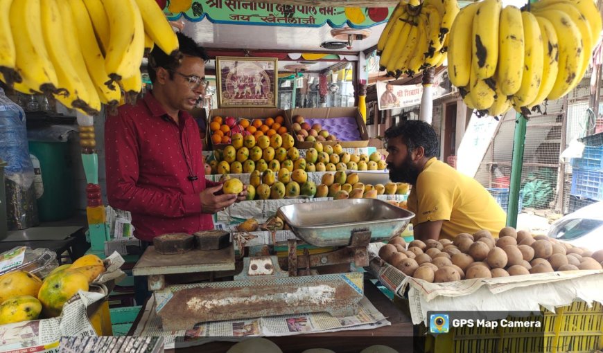 फल एवं सब्जियों के नमूनीकरण के विशेष अभियान में  दो  प्रतिष्ठानों पर निरीक्षण एवं नमूनीकरण की कार्रवाई