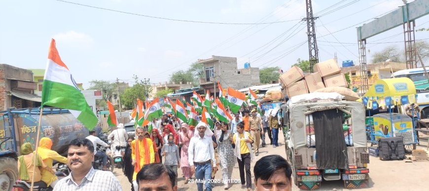 लक्ष्मणगढ़ में भाजपा मंडल की ओर से तिरंगा रैली का हुआ आयोजन
