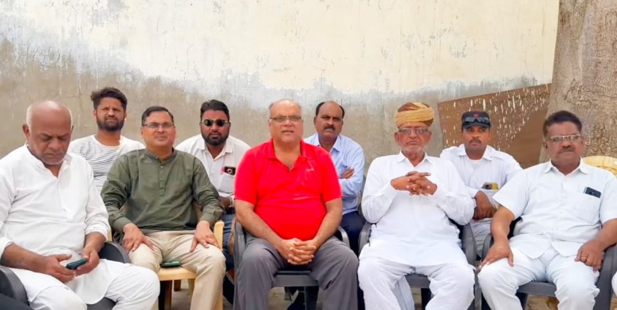 मकराना में अघोषित बिजली कटौती और पेयजल संकट को लेकर धरना प्रदर्शन