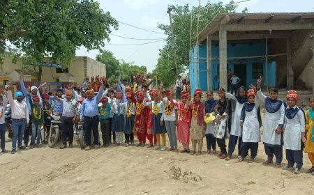 सन्त श्री लाल दास उच्च माध्यमिक विद्यालय रसगण 2024-25 परिक्षा परिणाम में अच्छे अंक लाने वाले छात्र-छात्राओं की  विशाल रैली निकाली